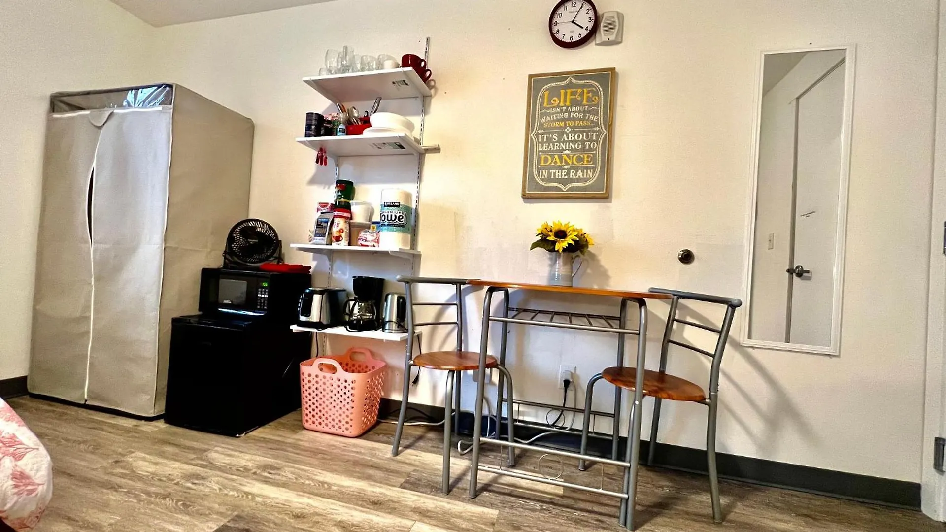 Micro Studio Apartment 10 Minutes Walk To University Of Washington Seattle 0*,